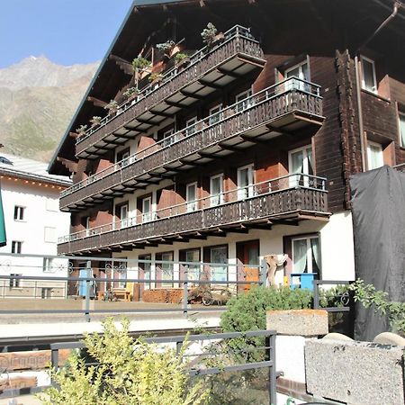 Self-Service Guesthouse Berggeist Saas-Fee Exterior photo